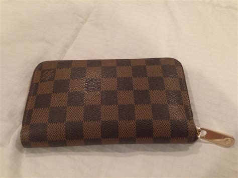 lv zippy wallet replica